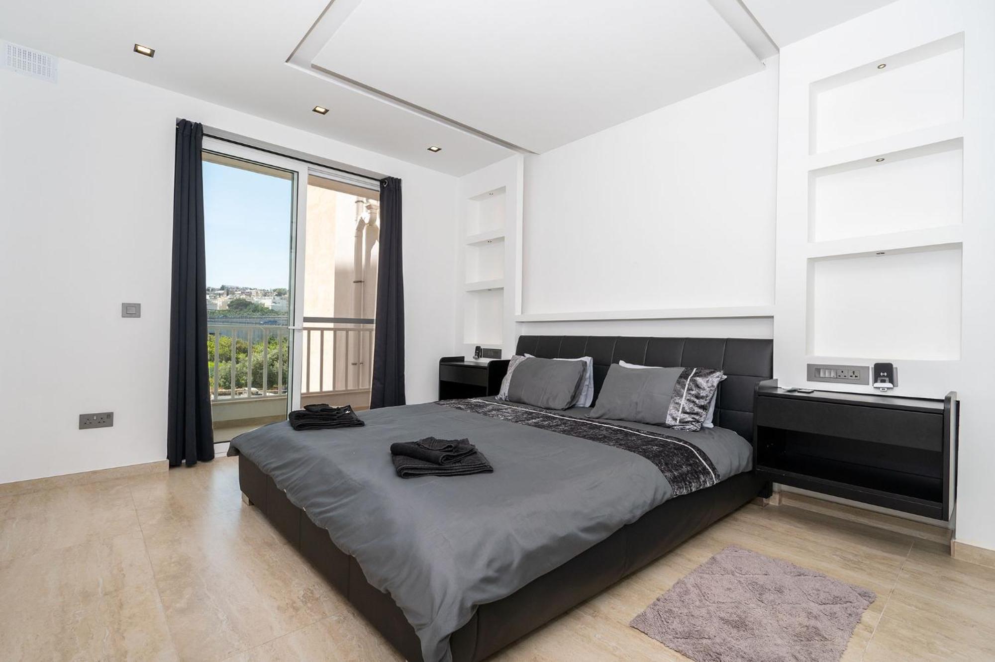 Modern 2 Bedroomed Apartment In Gzira Екстер'єр фото