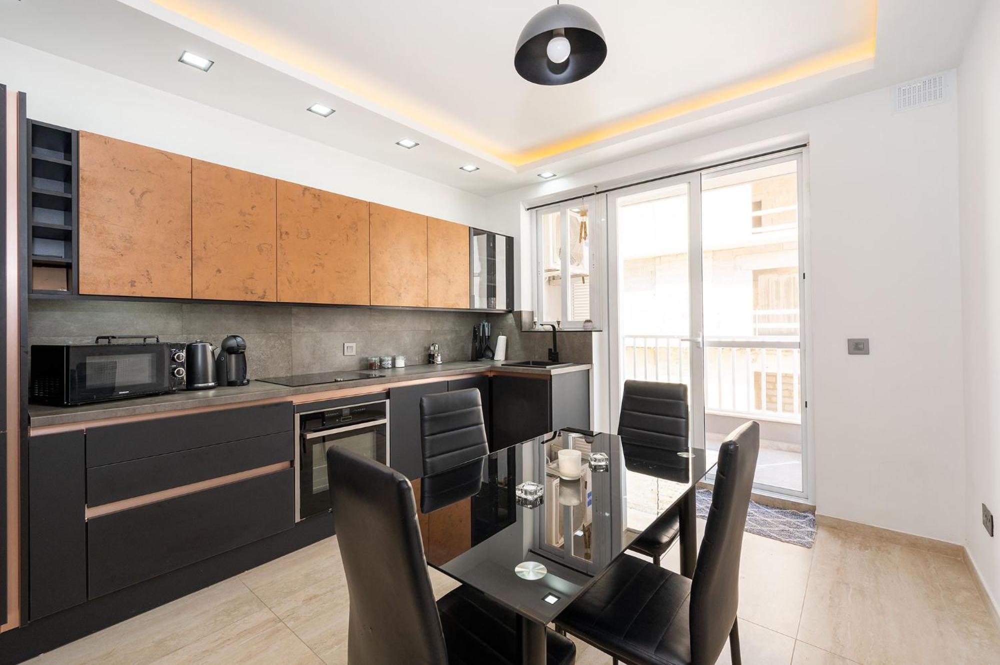 Modern 2 Bedroomed Apartment In Gzira Екстер'єр фото