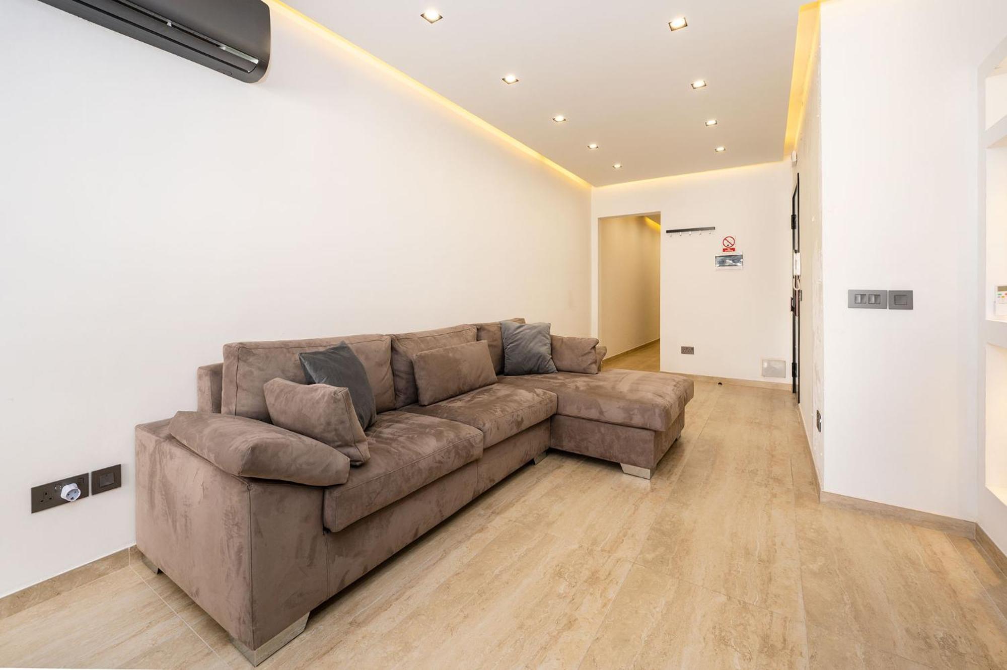 Modern 2 Bedroomed Apartment In Gzira Екстер'єр фото